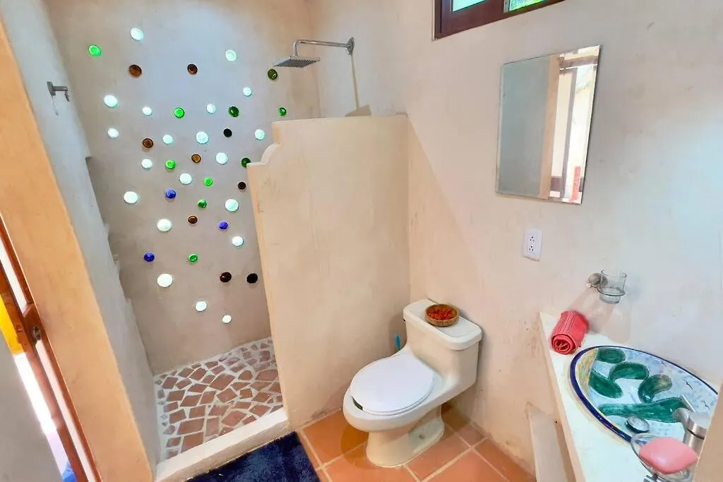 Breezy And Fresh House With Roof Just 25 Min Walk To Sea Villa Playa del Carmen