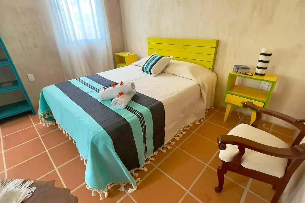 Breezy And Fresh House With Roof Just 25 Min Walk To Sea Villa Playa del Carmen Holiday home