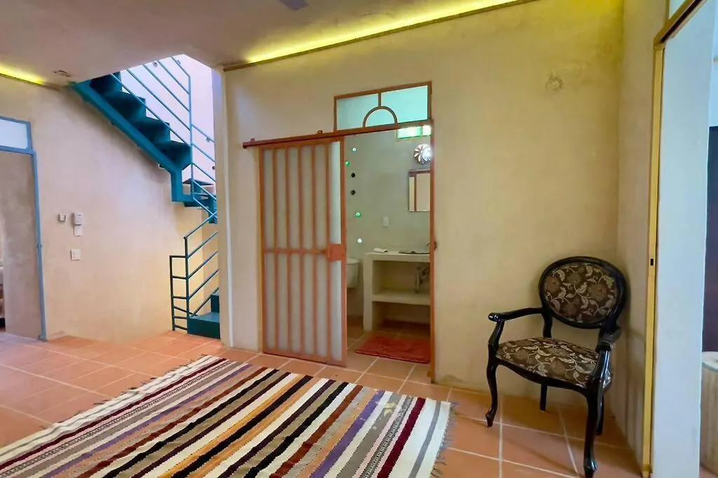 Breezy And Fresh House With Roof Just 25 Min Walk To Sea Villa Playa del Carmen